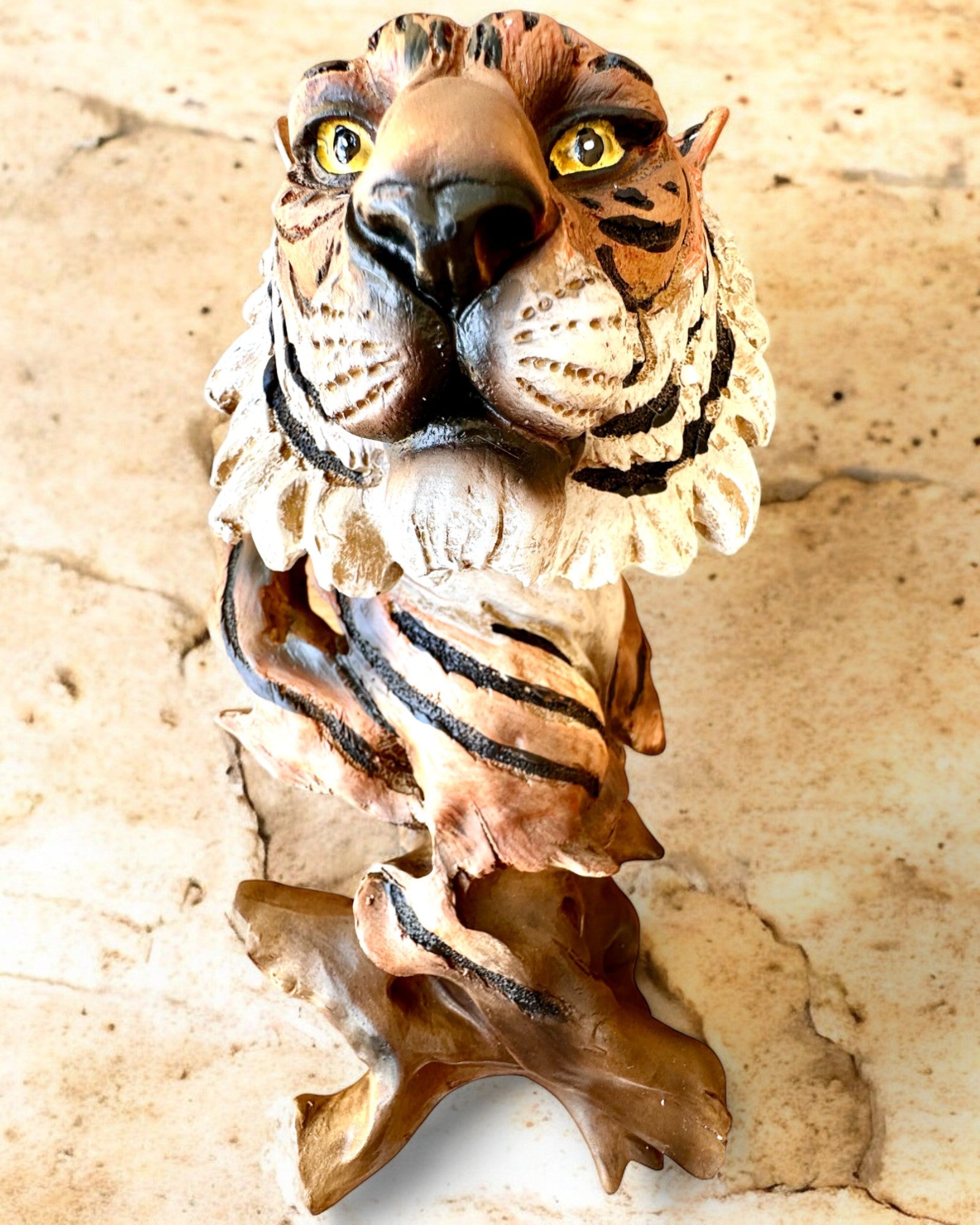 Statuetka "Tiger Kráľ Džungle" s možnosťou gravírovania, figúrka 29 cm vysoká, dekorácia na darček