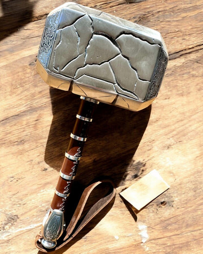 Mjölnir Thora "Chief" - Ručne Vyrobený Kováčsky Klobúk, personalizácia gravírovaním na darček