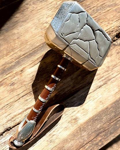 Mjölnir Thora "Chief" - Ručne Vyrobený Kováčsky Klobúk, personalizácia gravírovaním na darček