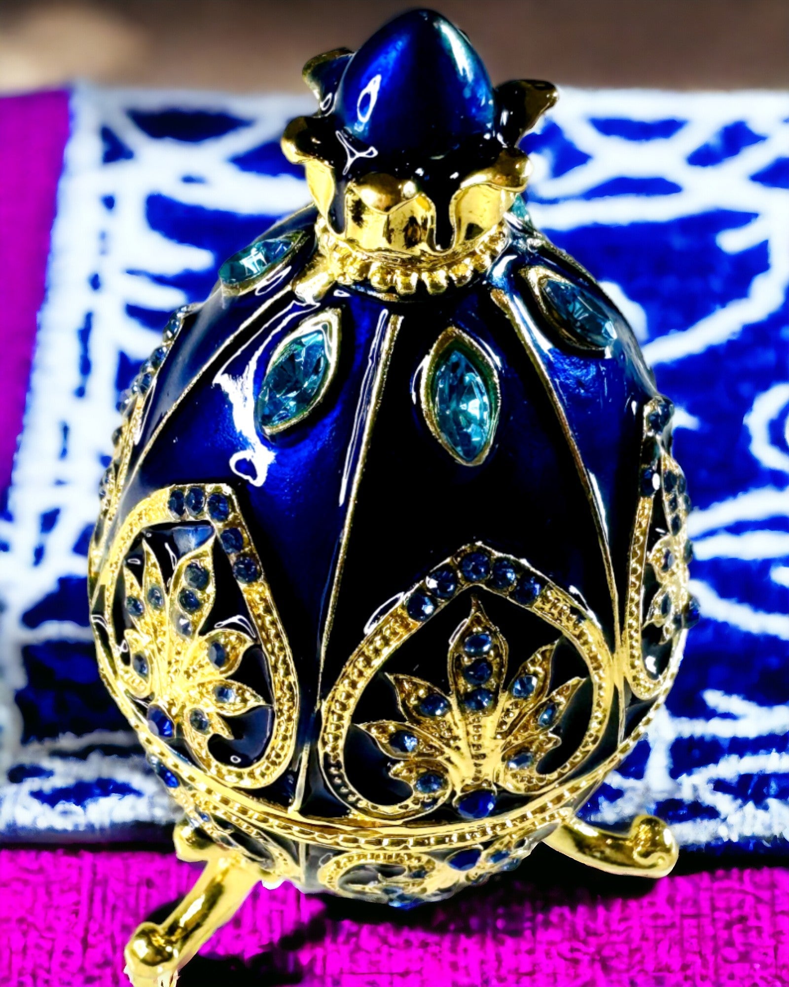 Exkluzívne Fabergého vajce - farba tmavomodrá – Dekoratívna krabička na šperky z emálie