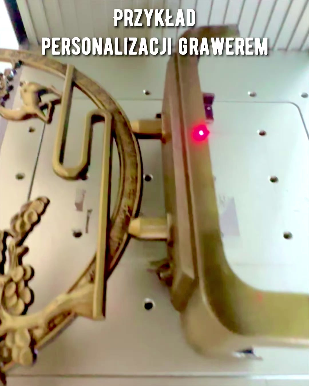 Elegantný kovový držiak na kadidlo "Veľký pokoj" - možnosť personalizácie gravírovaním