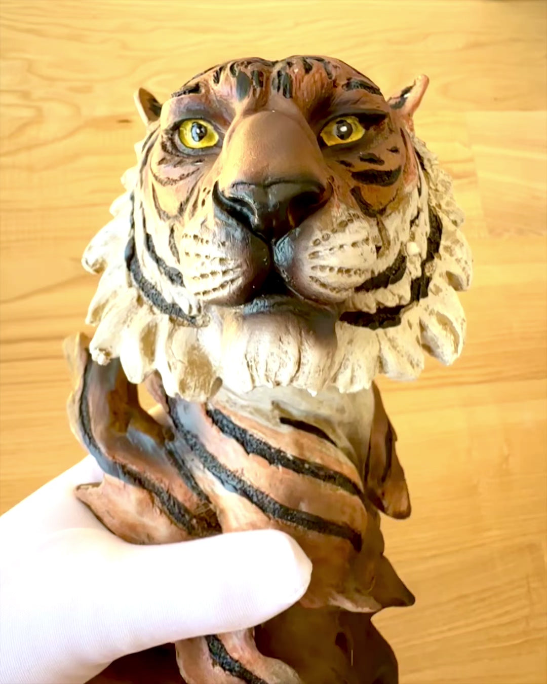 Statuetka "Tiger Kráľ Džungle" s možnosťou gravírovania, figúrka 29 cm vysoká, dekorácia na darček